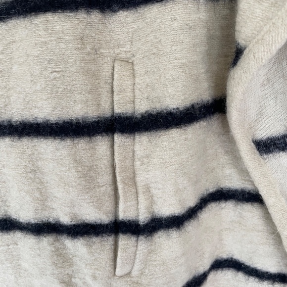 Ann Taylor One‑Size Striped Open‑Front Poncho / Sweater Jacket - Picture 4 of 8